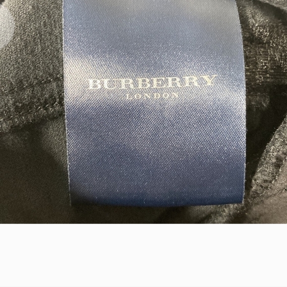 Burberry thin corduroy pants. - Picture 3 of 9